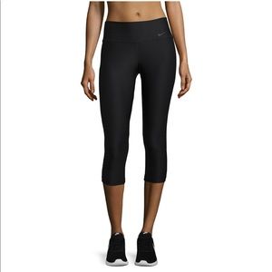 Nike Power Dri-Fit Knit Capris